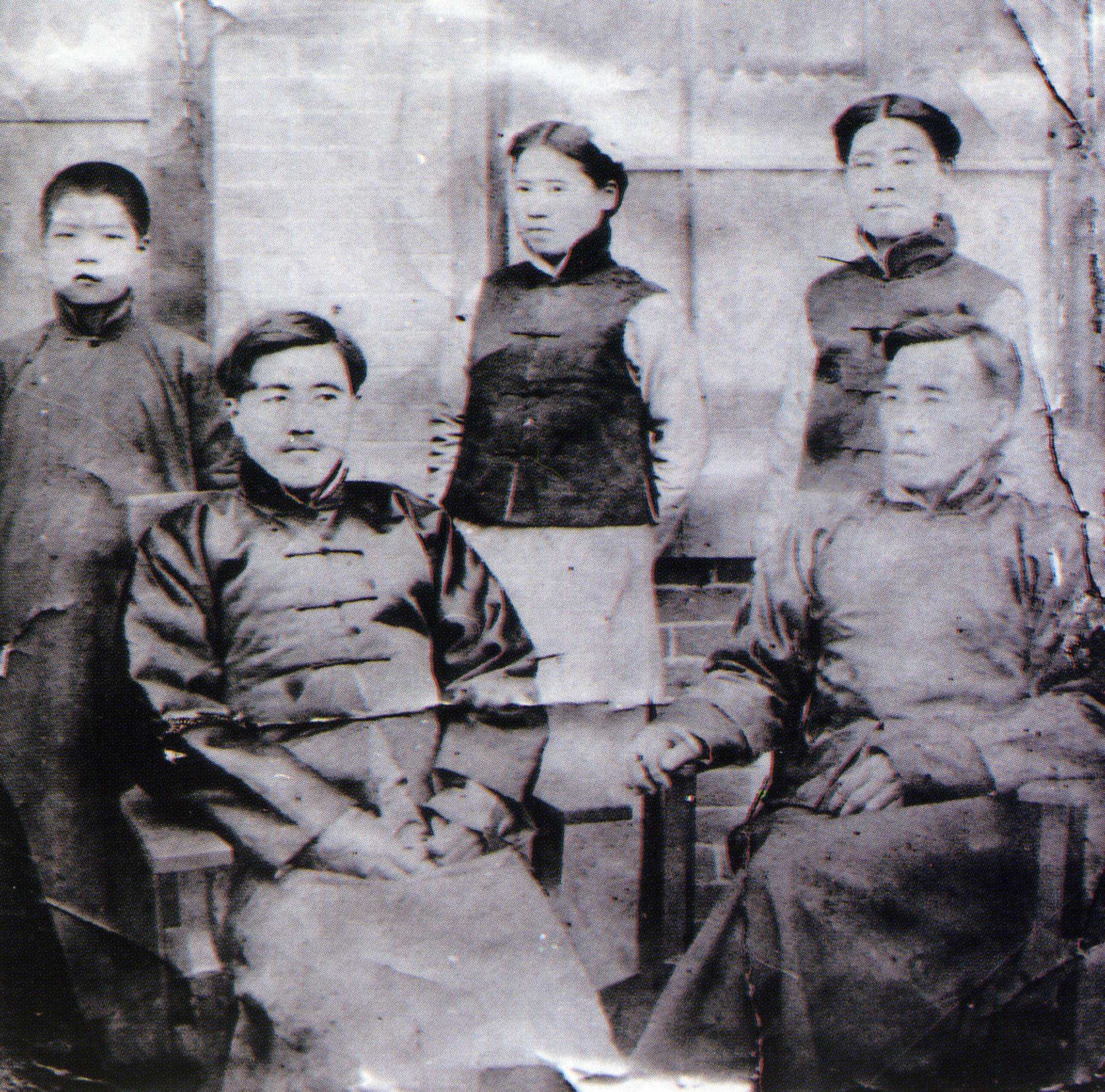 사진 5. 김필순의 가족.jpg
